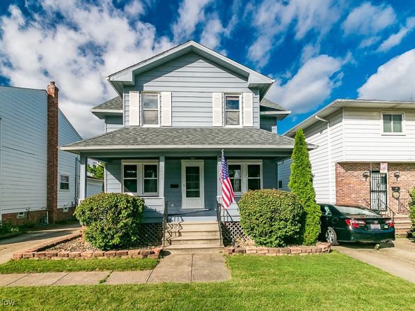 photo of 1608 Woodhurst Ave, Mayfield Heights, OH 44124