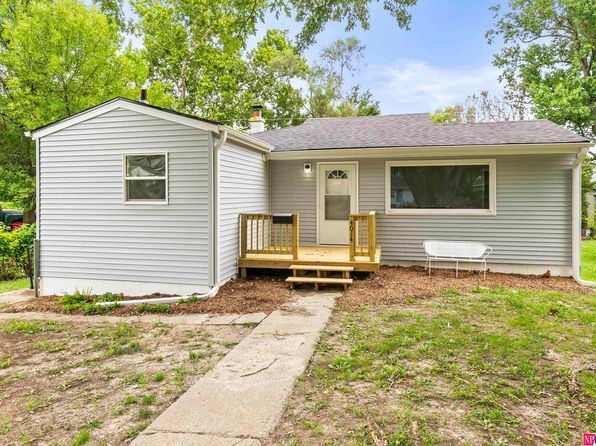 photo of 4014 Browne St, Omaha, NE 68111