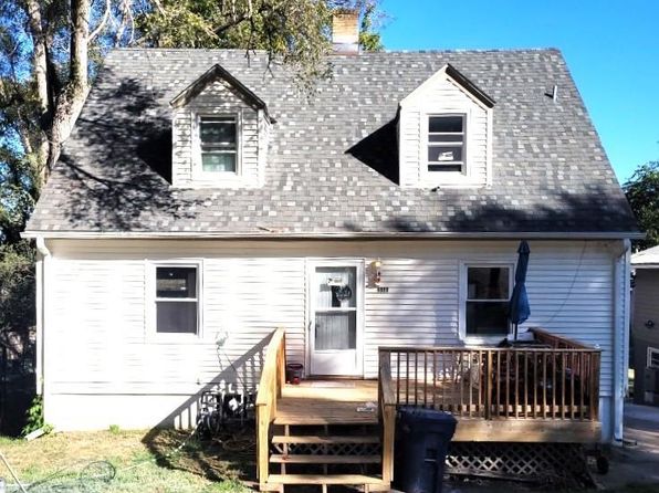 photo of 1327 Hancock St, Bellevue, NE 68005