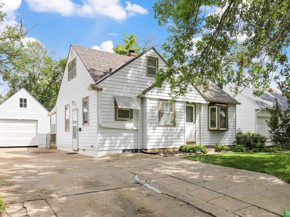 photo of 2529 Hancock St, Bellevue, NE 68005