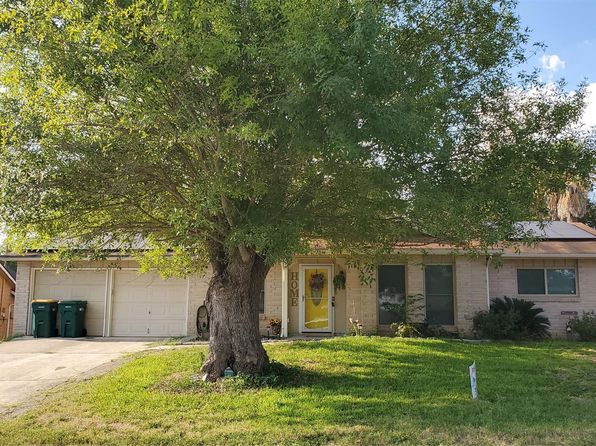 photo of 217 Whispering Oaks, Live Oak, TX 78233