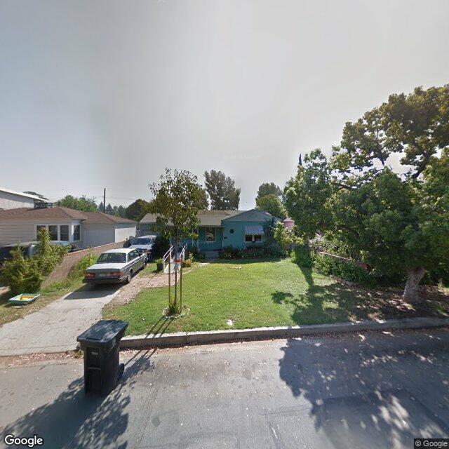 photo of 2122 N EVERGREEN ST BURBANK CA 91505