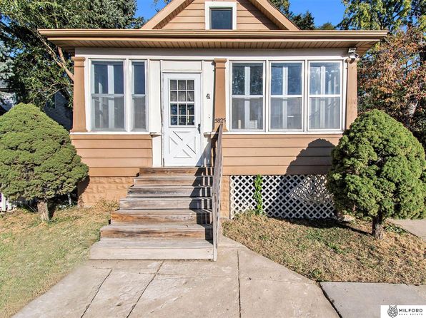 photo of 5825 S 21st St, Omaha, NE 68107