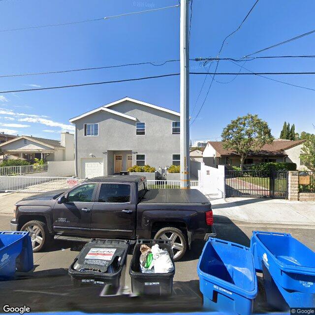 photo of 5239 AUCKLAND AVE LOS ANGELES CA 91601