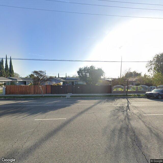 photo of 7824 FALLBROOK AVE LOS ANGELES CA 91304
