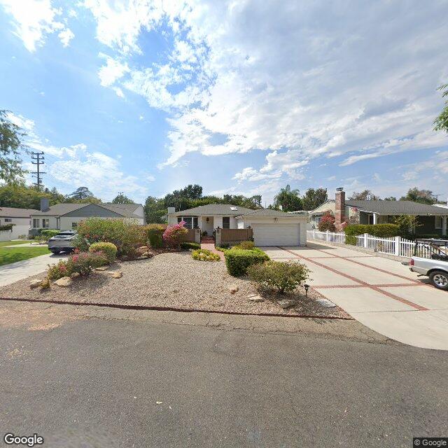 photo of 4813 PLACIDIA AVE LOS ANGELES CA 91601