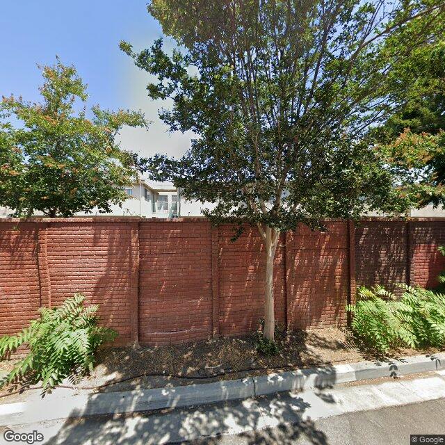 photo of 6438 VINELAND AVE LOS ANGELES CA 91606