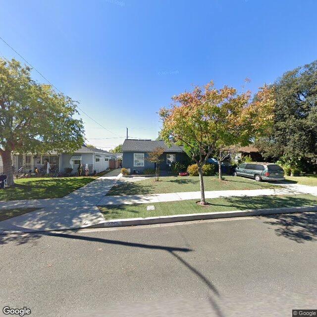 photo of 2141 N VALLEY ST BURBANK CA 91505