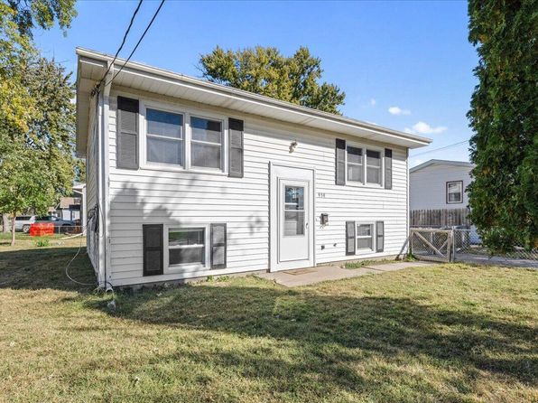photo of 930 26th Ave, Council Bluffs, IA 51501
