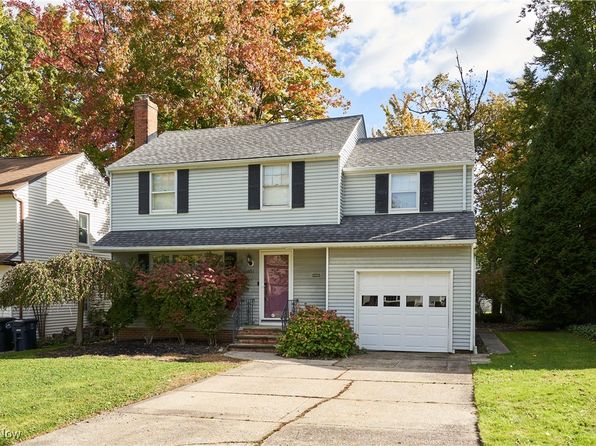 photo of 1111 Ford Rd, Lyndhurst, OH 44124