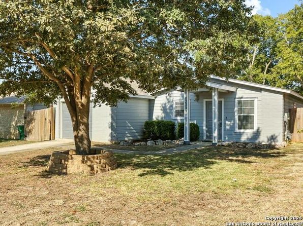 photo of 12331 EL SANTO WAY, San Antonio, TX 78233