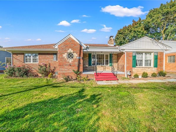 photo of 1455 Woodbine Ave, Akron, OH 44313