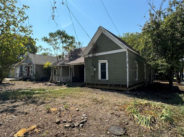 photo of 1207 Florence St, Mc Kinney, TX 75069