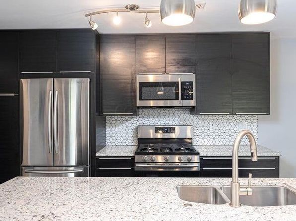 photo of 2188 Hedgerow Rd #2188F, Columbus, OH 43220