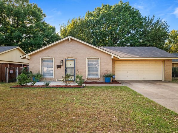 photo of 3816 Clotell Dr, Fort Worth, TX 76119