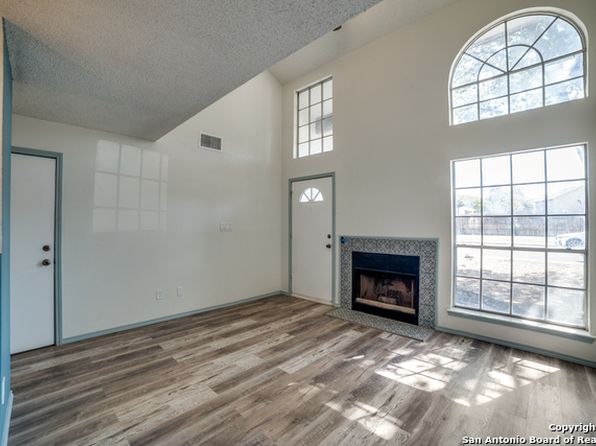 photo of 12229 STONEY XING, San Antonio, TX 78247