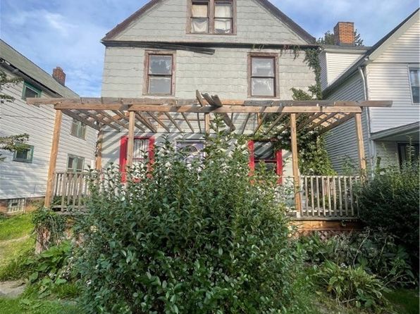 photo of 2883 E 112th St, Cleveland, OH 44104