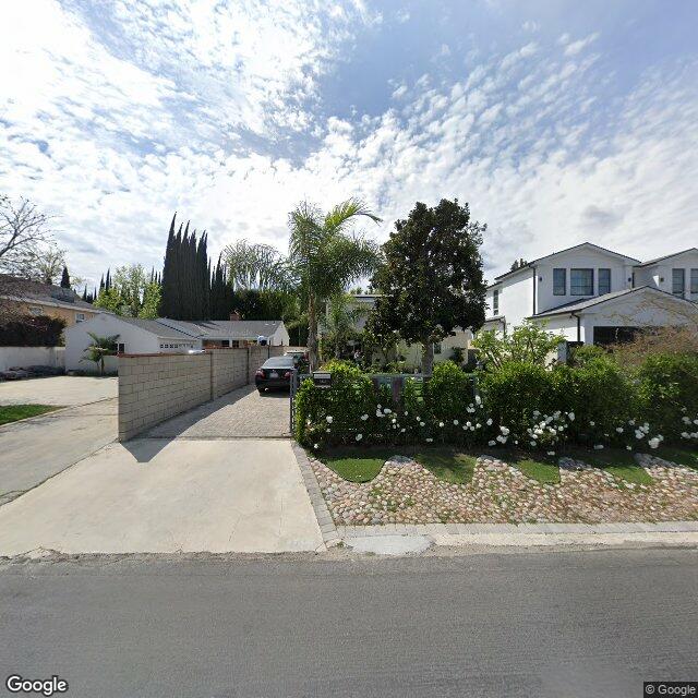 photo of 4823 LEDGE AVE LOS ANGELES CA 91601