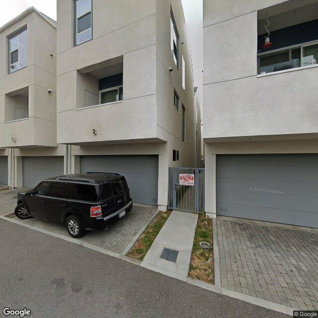 photo of 4829 1/2 CRANER AVE LOS ANGELES CA 91601