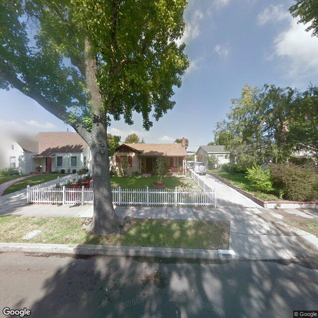 photo of 5049 WILLOWCREST AVE LOS ANGELES CA 91601