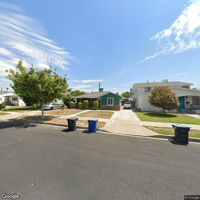 photo of 2132 N VALLEY ST BURBANK CA 91505