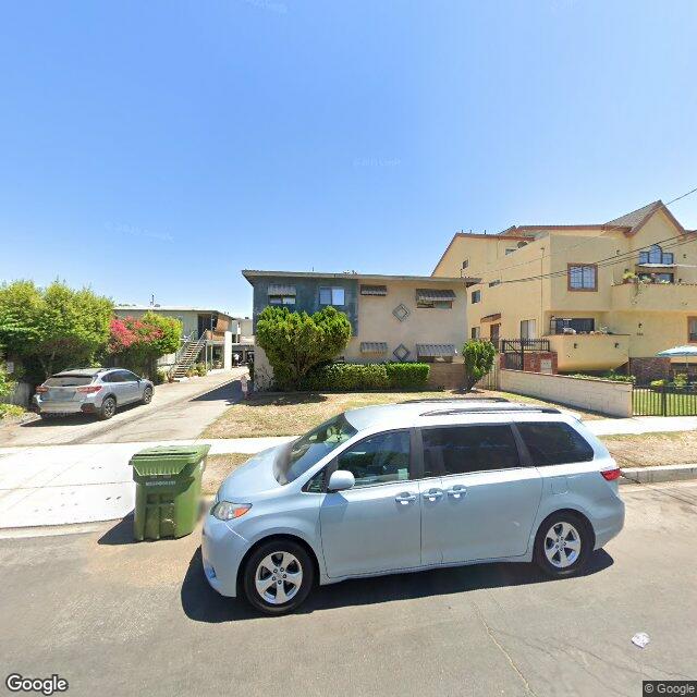 photo of 5320 DENNY AVE LOS ANGELES CA 91601