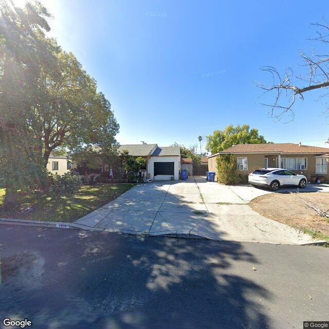 photo of 7509 RIVERTON AVE LOS ANGELES CA 91352