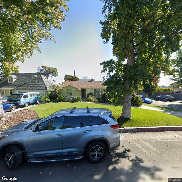 photo of 4900 WILLOWCREST AVE LOS ANGELES CA 91601