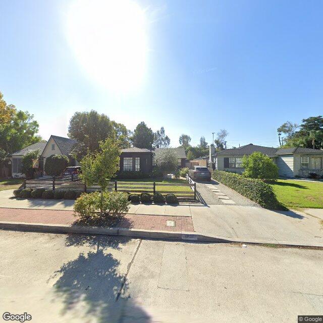 photo of 11110 LANDALE ST LOS ANGELES CA 91602