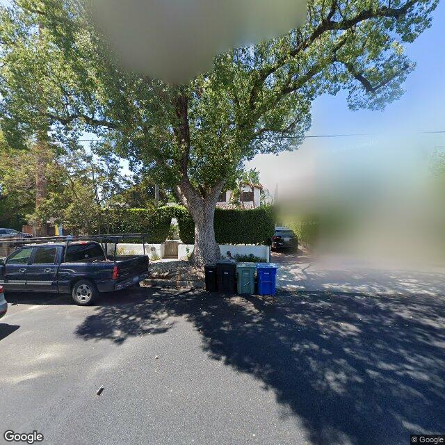 photo of 831 N CLYBOURN AVE BURBANK CA 91505