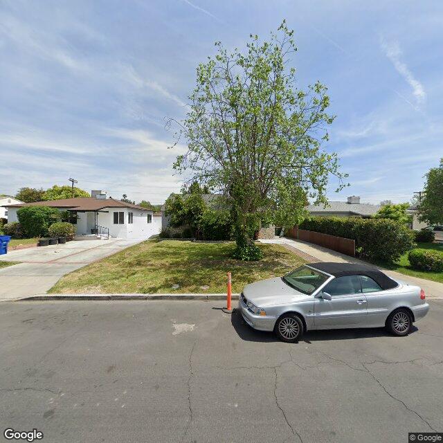 photo of 6118 SATSUMA AVE LOS ANGELES CA 91606
