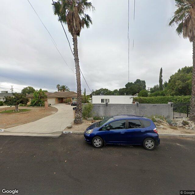 photo of 10740 ARMINTA ST LOS ANGELES CA 91352