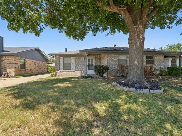 photo of 2518 Lido Ln, Arlington, TX 76015