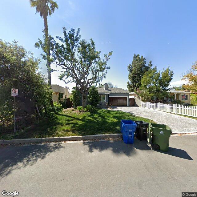 photo of 5007 LEDGE AVE LOS ANGELES CA 91601
