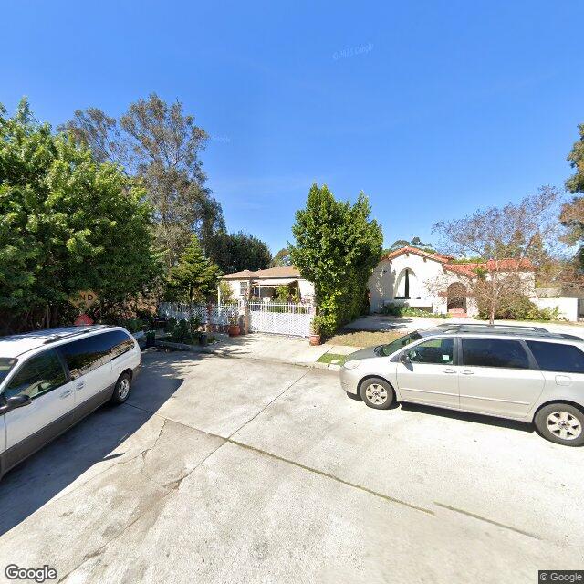 photo of 11151 LANDALE ST LOS ANGELES CA 91602