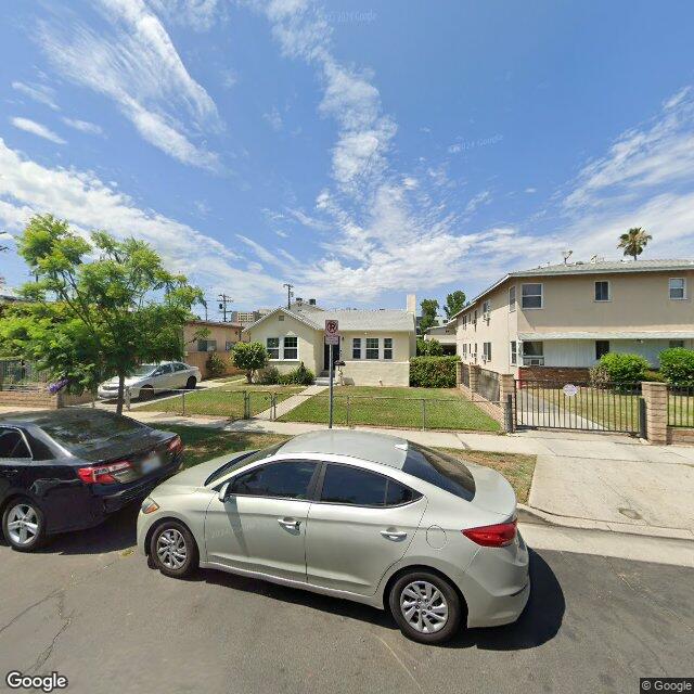 photo of 10941 OTSEGO ST LOS ANGELES CA 91601