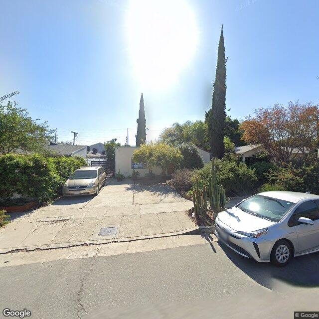 photo of 10930 LANDALE ST LOS ANGELES CA 91602