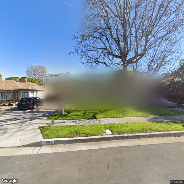 photo of 4608 WILLOWCREST AVE LOS ANGELES CA 91602