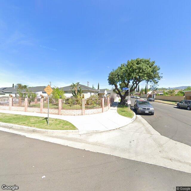 photo of 10901 LULL ST LOS ANGELES CA 91352