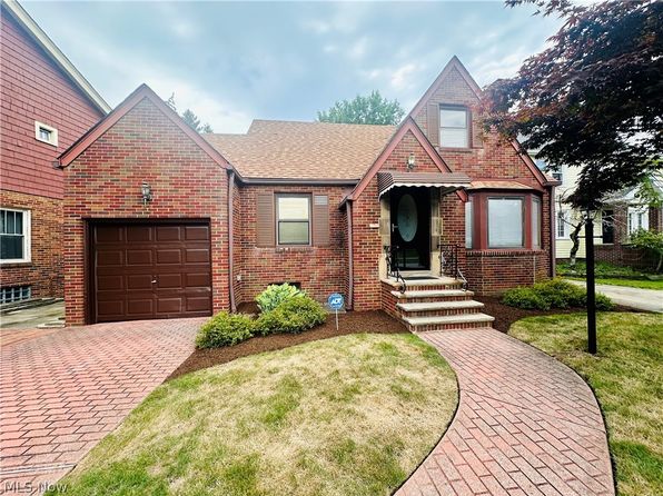 photo of 3923 Monticello Blvd, Cleveland Hts, OH 44121