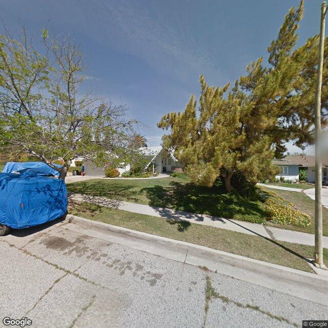 photo of 8426 MOORCROFT AVE LOS ANGELES CA 91304