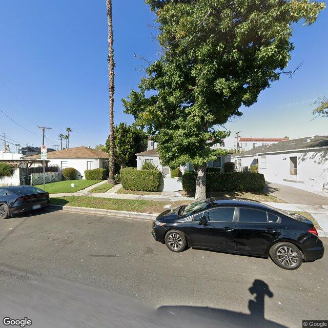 photo of 10661 WHIPPLE ST LOS ANGELES CA 91602