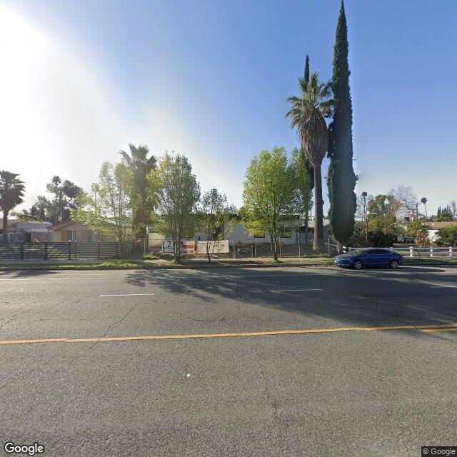 photo of 22920 ROSCOE BLVD LOS ANGELES CA 91304