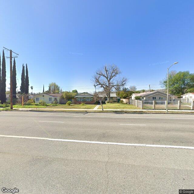 photo of 8039 FALLBROOK AVE LOS ANGELES CA 91304