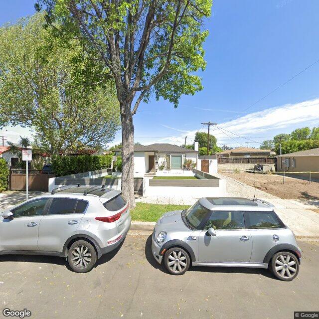 photo of 5116 WILLOWCREST AVE LOS ANGELES CA 91601