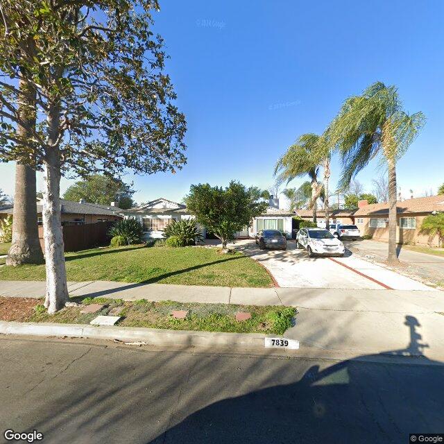 photo of 7839 FARRALONE AVE LOS ANGELES CA 91304