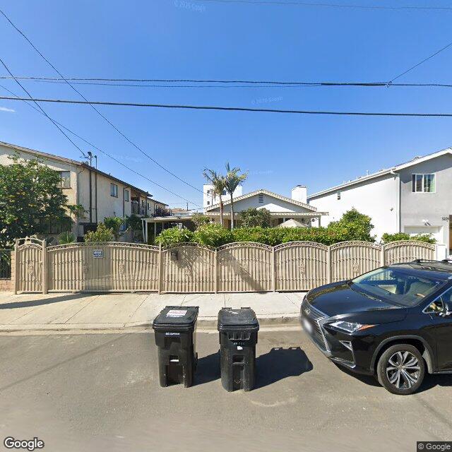 photo of 5233 AUCKLAND AVE LOS ANGELES CA 91601