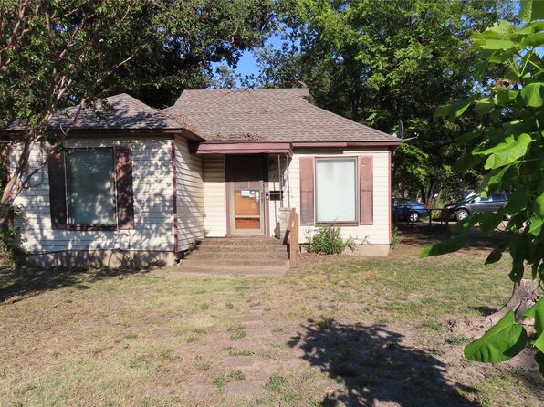 photo of 1002 N Saint Augustine Dr, Dallas, TX 75217