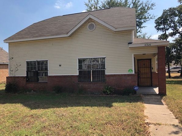 photo of 10326 Budtime Ln, Dallas, TX 75217