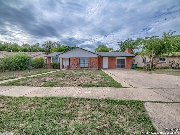 photo of 7210 Hickory Grove Dr, San Antonio, TX 78227